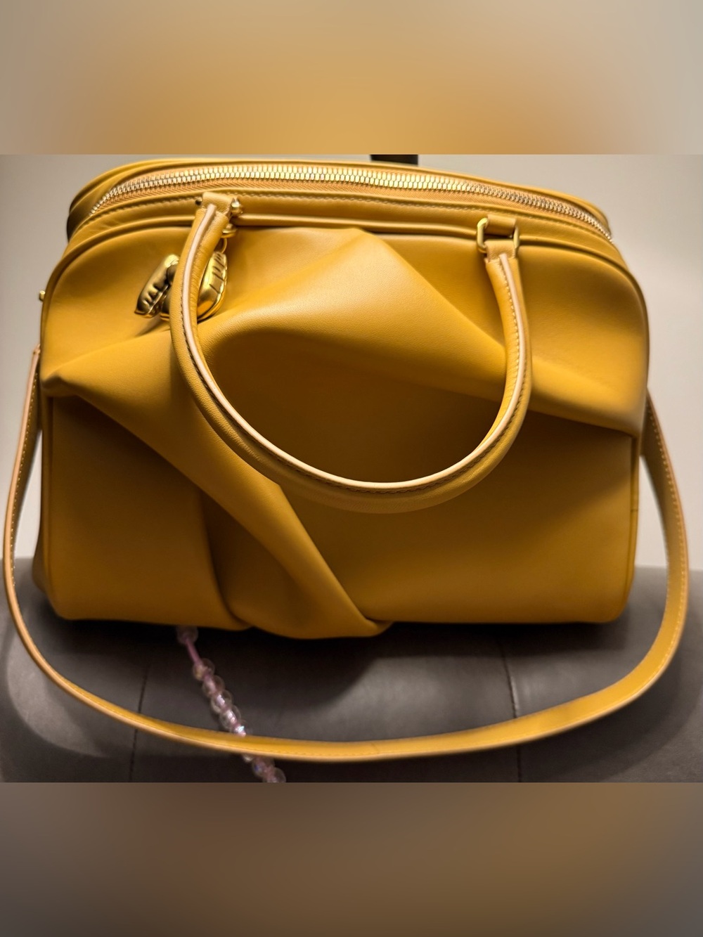 Authentic Marc Jacobs Sand Dune/Tan Wave Tote Bag with Top Handles